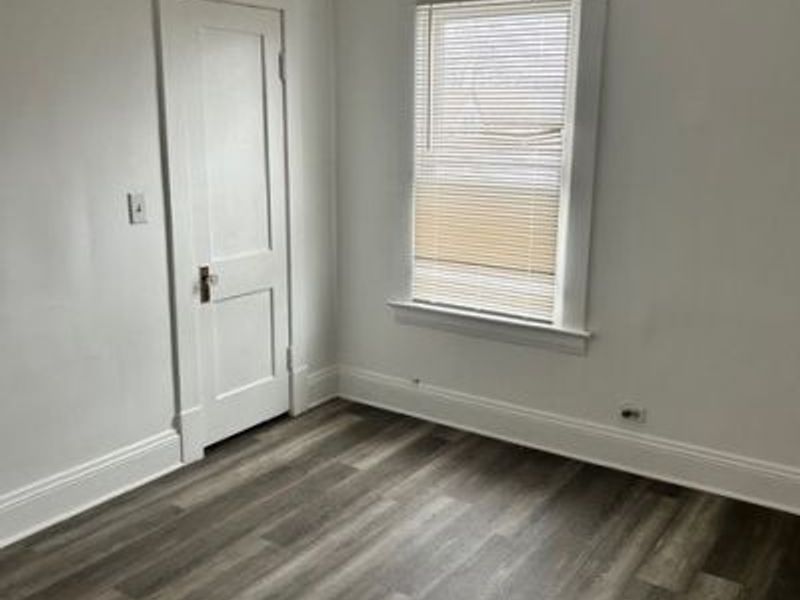 3105 Roanoke Avenue, Cleveland, OH 44109 Photo 13