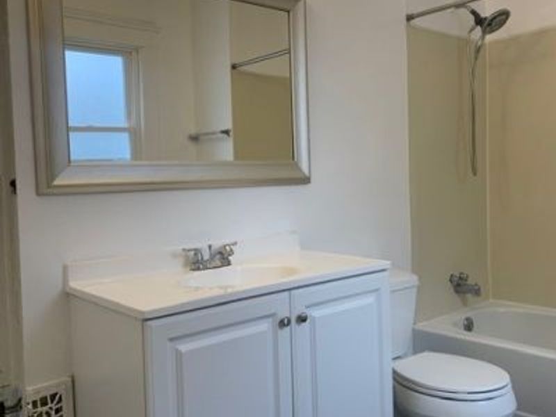 3105 Roanoke Avenue, Cleveland, OH 44109 Photo 15