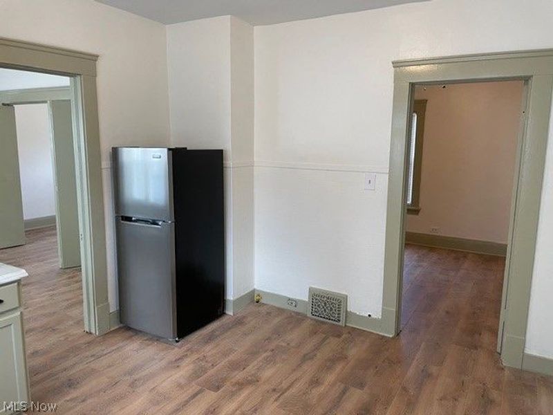 3105 Roanoke Avenue, Cleveland, OH 44109 Photo 6