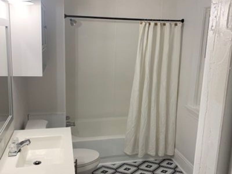 3105 Roanoke Avenue, Cleveland, OH 44109 Photo 7