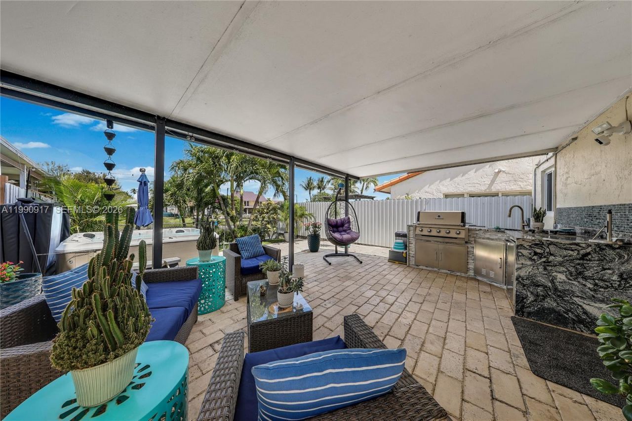 12511 SW 12th Ln, Miami, FL 33184 Photo