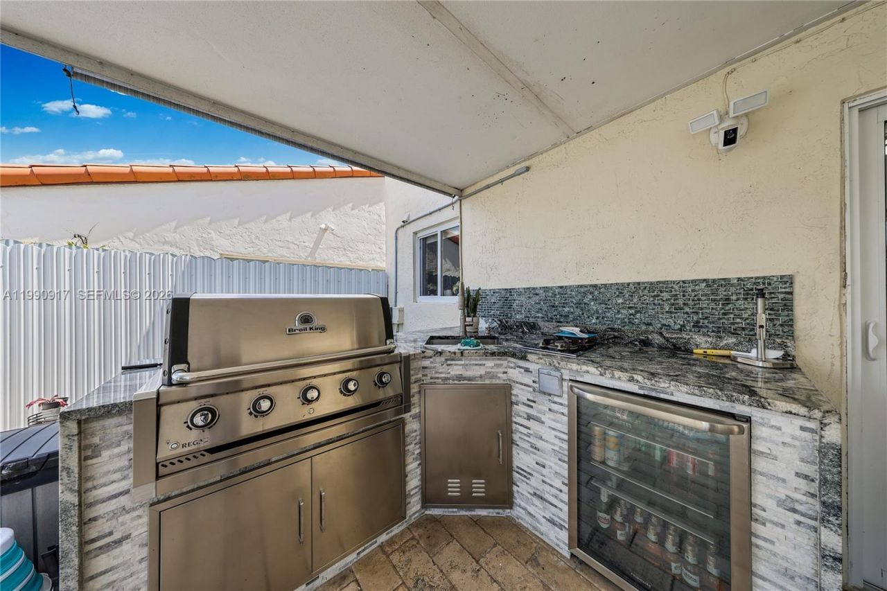 12511 SW 12th Ln, Miami, FL 33184 Photo