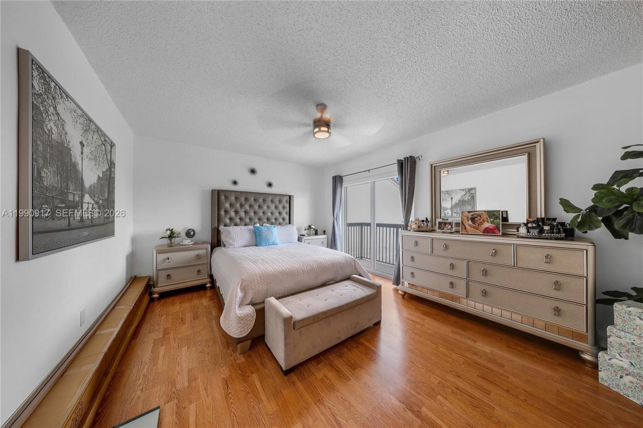 12511 SW 12th Ln, Miami, FL 33184 Photo