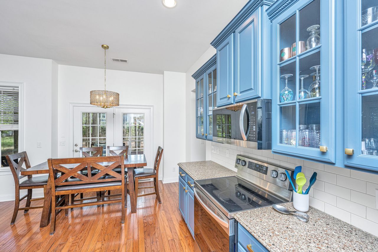 1903 Hall Point Road Photo 10