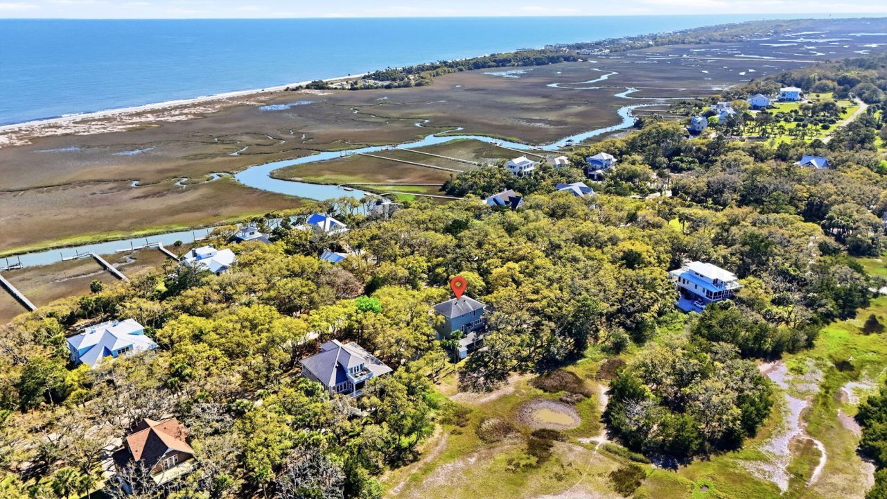 831 Hammocks Way Photo 54