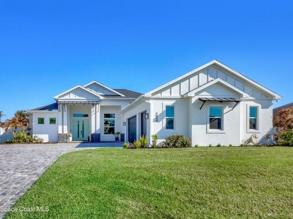 224 Woody Circle , Melbourne Beach, FL 32951