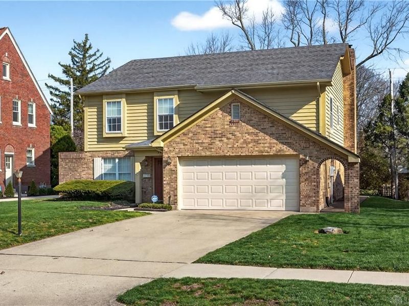 239 Greenmount Boulevard, Oakwood, OH 45419 Photo 2