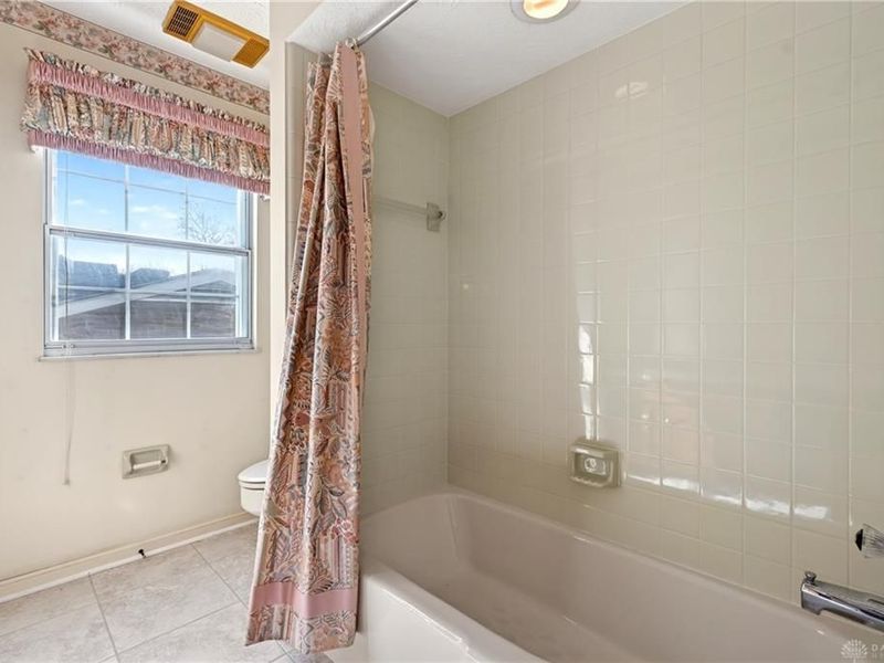 239 Greenmount Boulevard, Oakwood, OH 45419 Photo 46