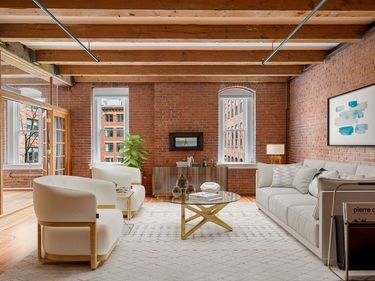 33 Sleeper Street, Unit 407, Boston, MA 02210