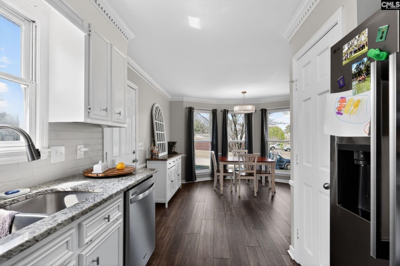 290 Sausage Lane  Photo 5