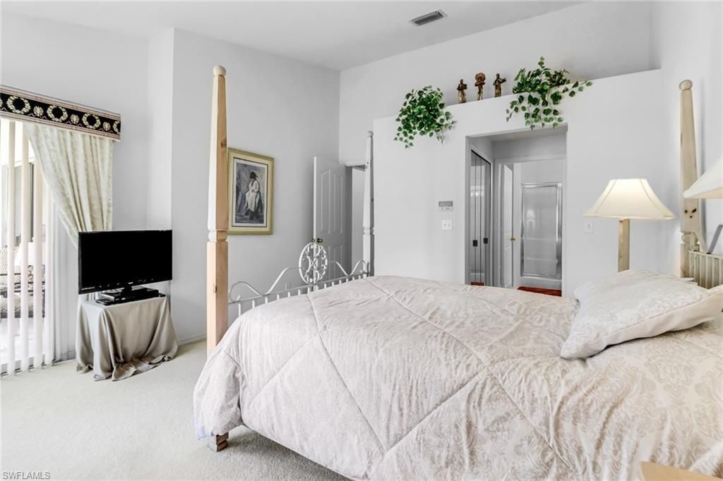 13131 Castle Harbour Dr, Unit M3, Naples, FL 34110 Photo