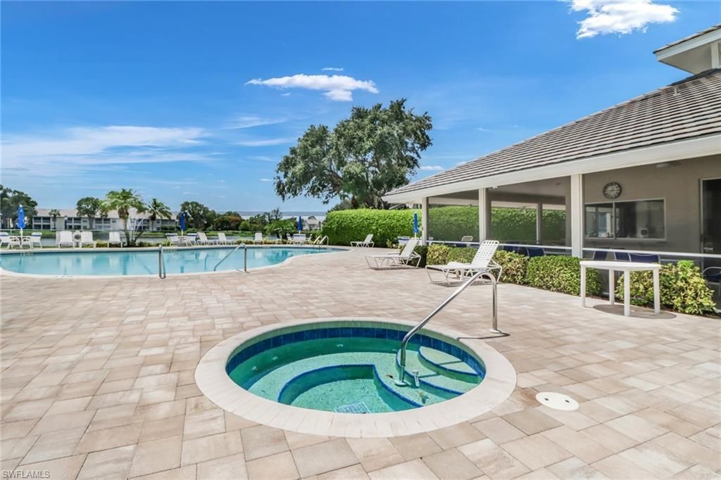 13131 Castle Harbour Dr, Unit M3, Naples, FL 34110 Photo