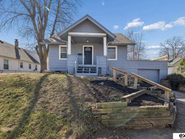 4855 Maple Street , Omaha, NE 68104