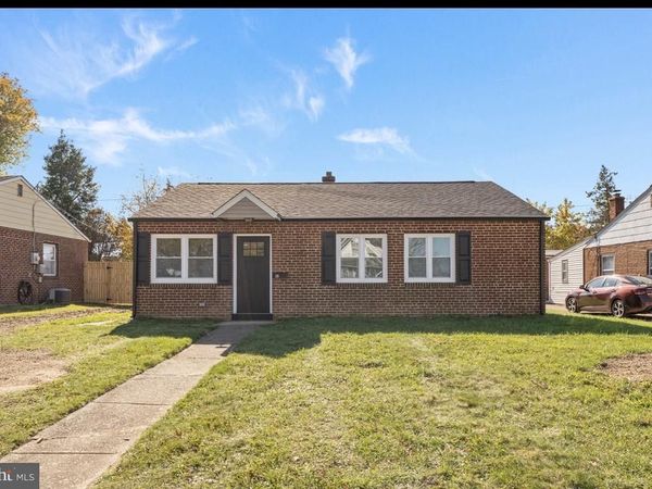 215 SYKES ROAD, NEW CASTLE, DE 19720