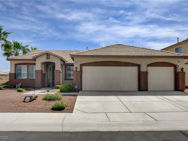 5613 Blue Peak Avenue, Las Vegas, NV 89131