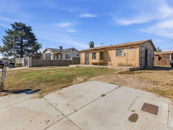 6705 Betty Street, Bakersfield, CA 93307