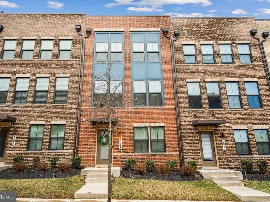 2824 Lewis Avenue, Suitland, MD 20746 Main Photo