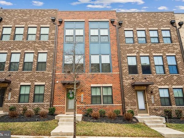 2824 LEWIS AVENUE, SUITLAND, MD 20746