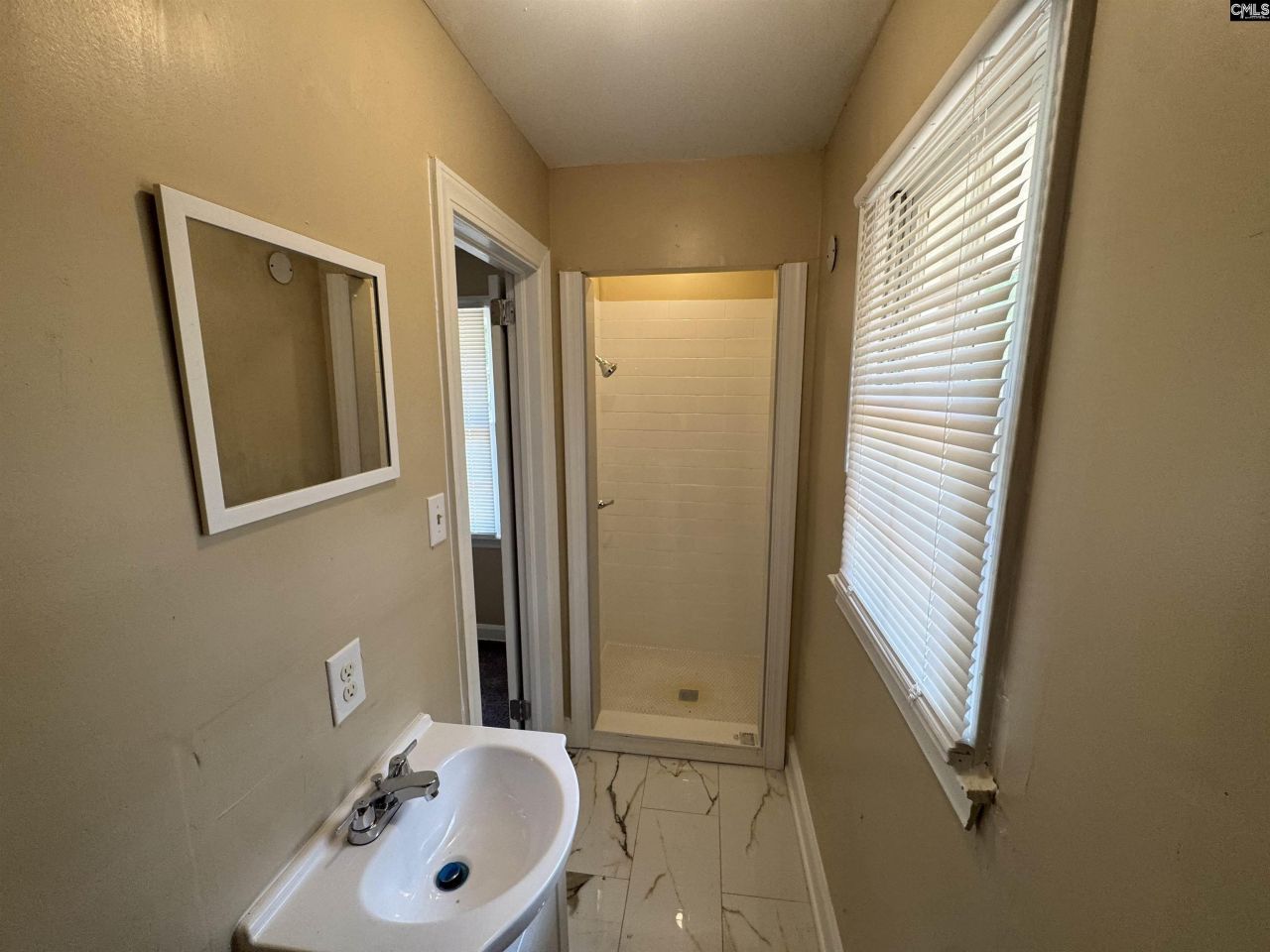 1657 Omarest Drive  Photo 20