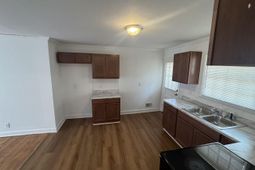 1657 Omarest Drive  photo 4