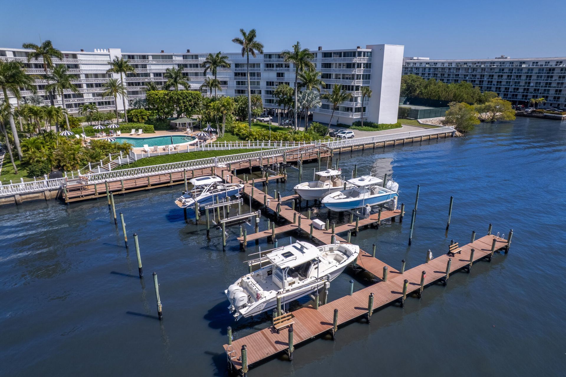 2505 S Ocean Boulevard, Palm Beach, FL 33480 Photo