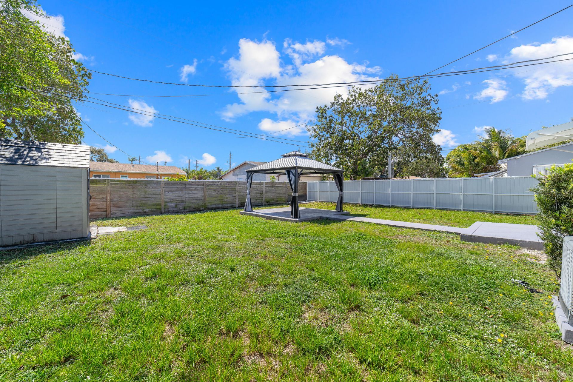 2130 Wiley Court, Hollywood, FL 33020 Photo