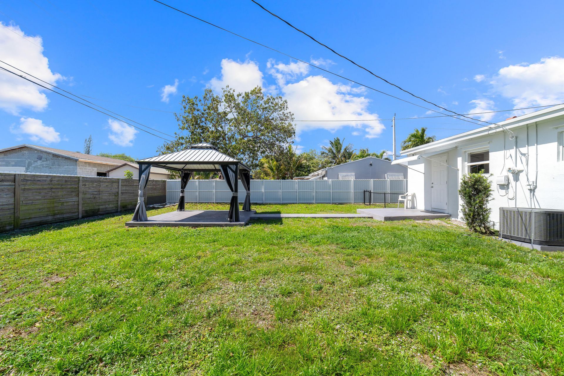 2130 Wiley Court, Hollywood, FL 33020 Photo