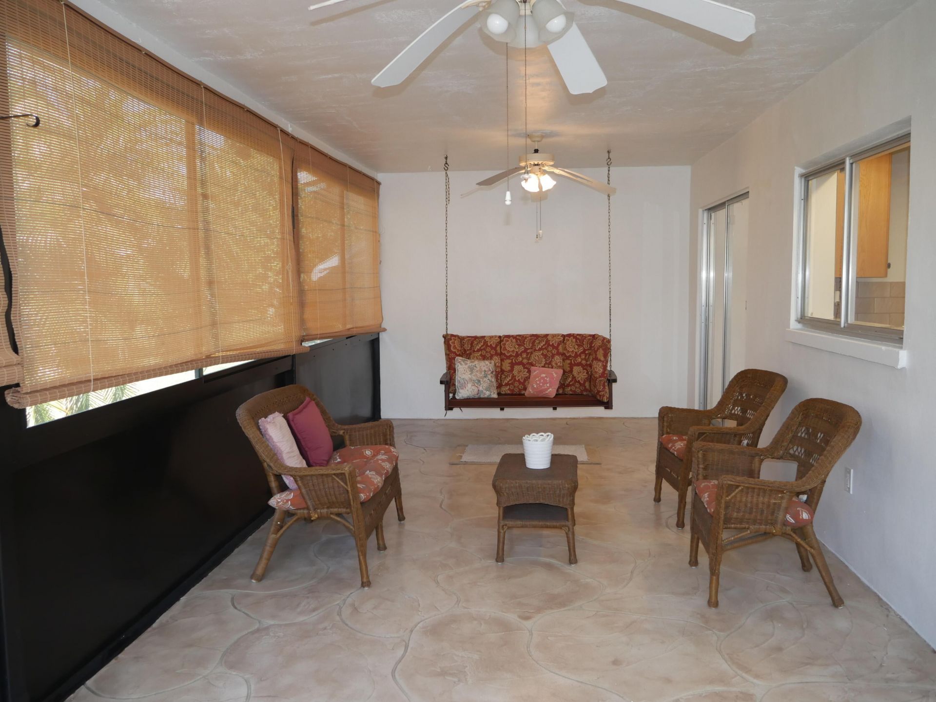 7421 NW 72nd Avenue, Tamarac, FL 33321 Photo