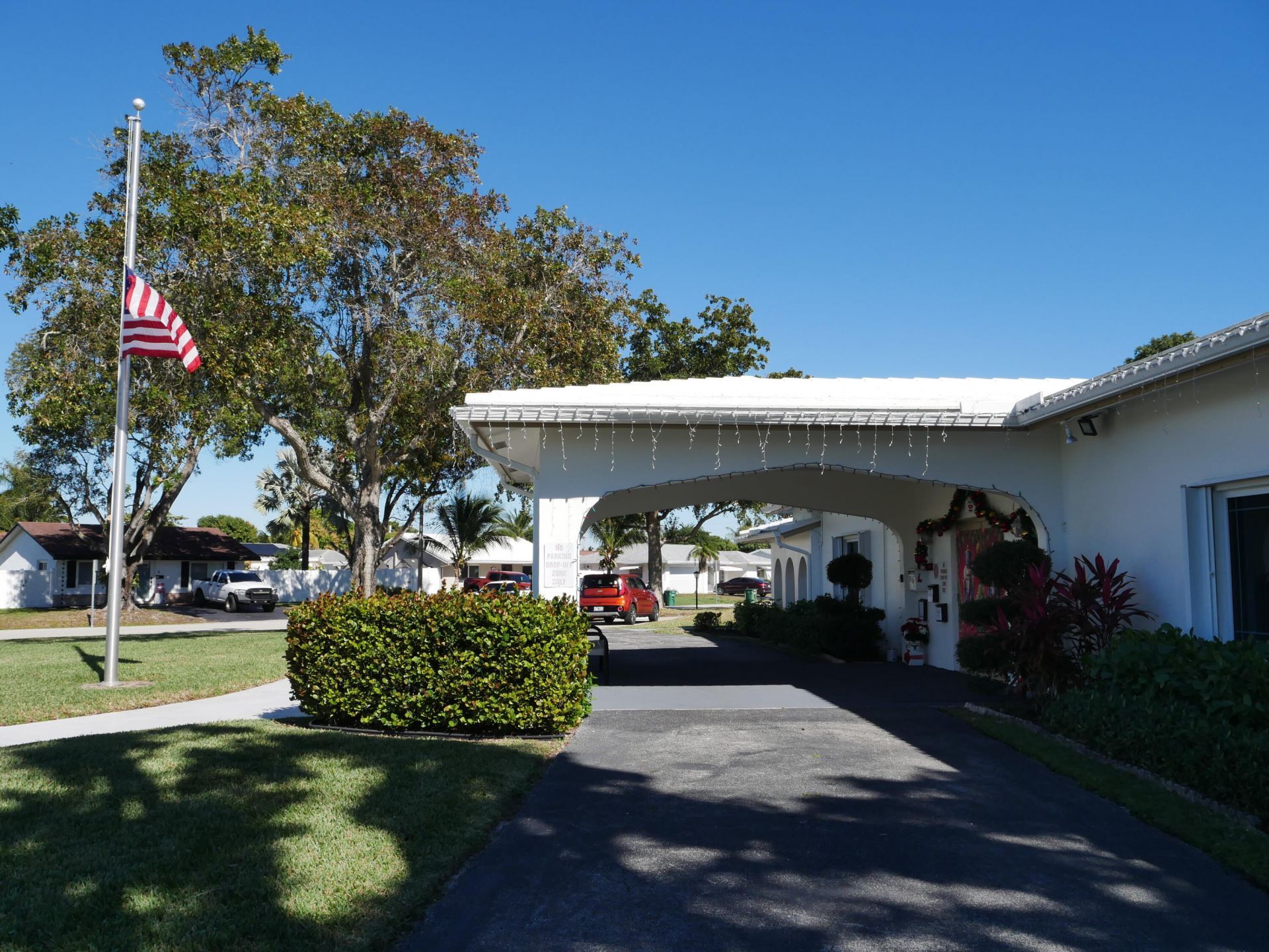 7421 NW 72nd Avenue, Tamarac, FL 33321 Photo