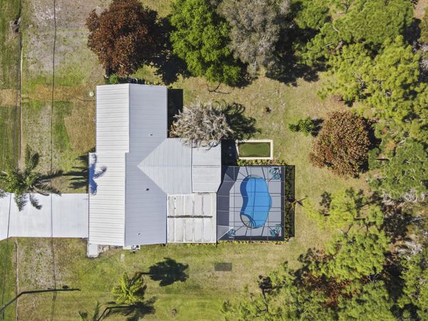 2225 SE Flanders Road, Port St. Lucie, FL 34952