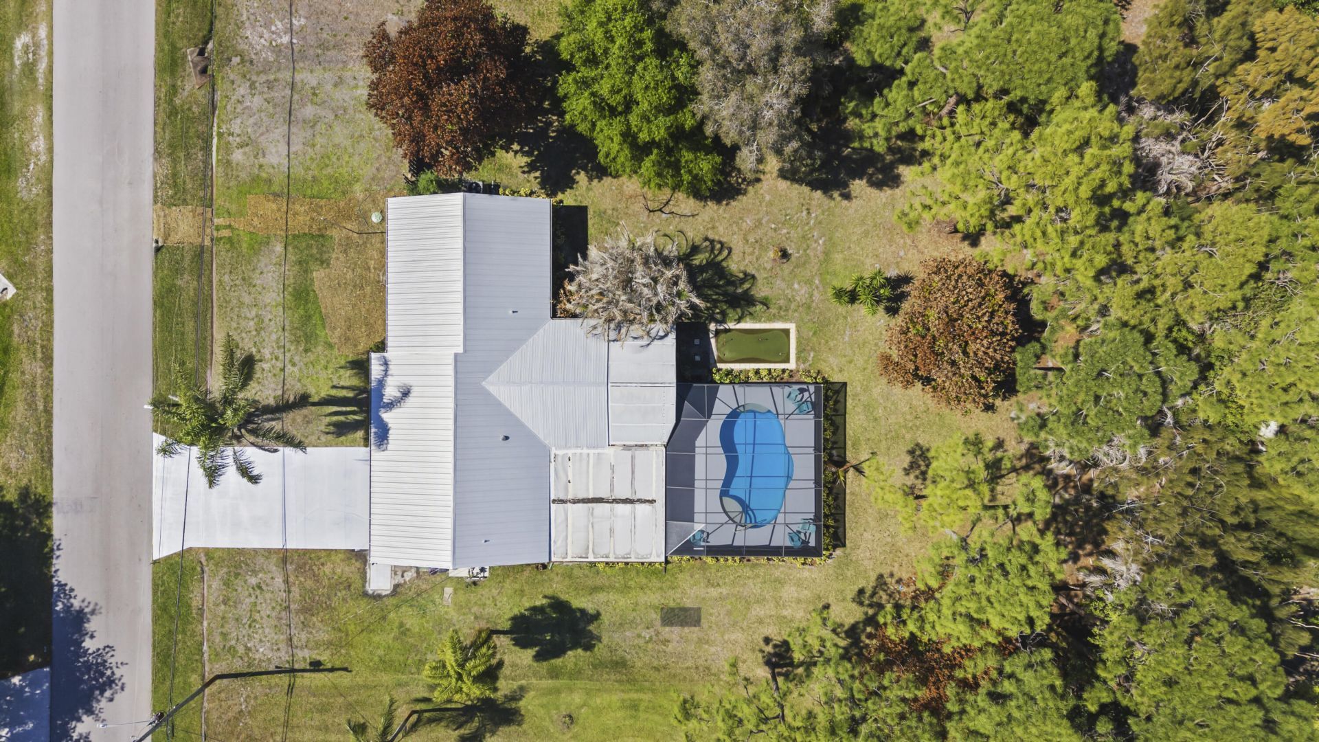 2225 SE Flanders Road, Port Saint Lucie, FL 34952 Photo