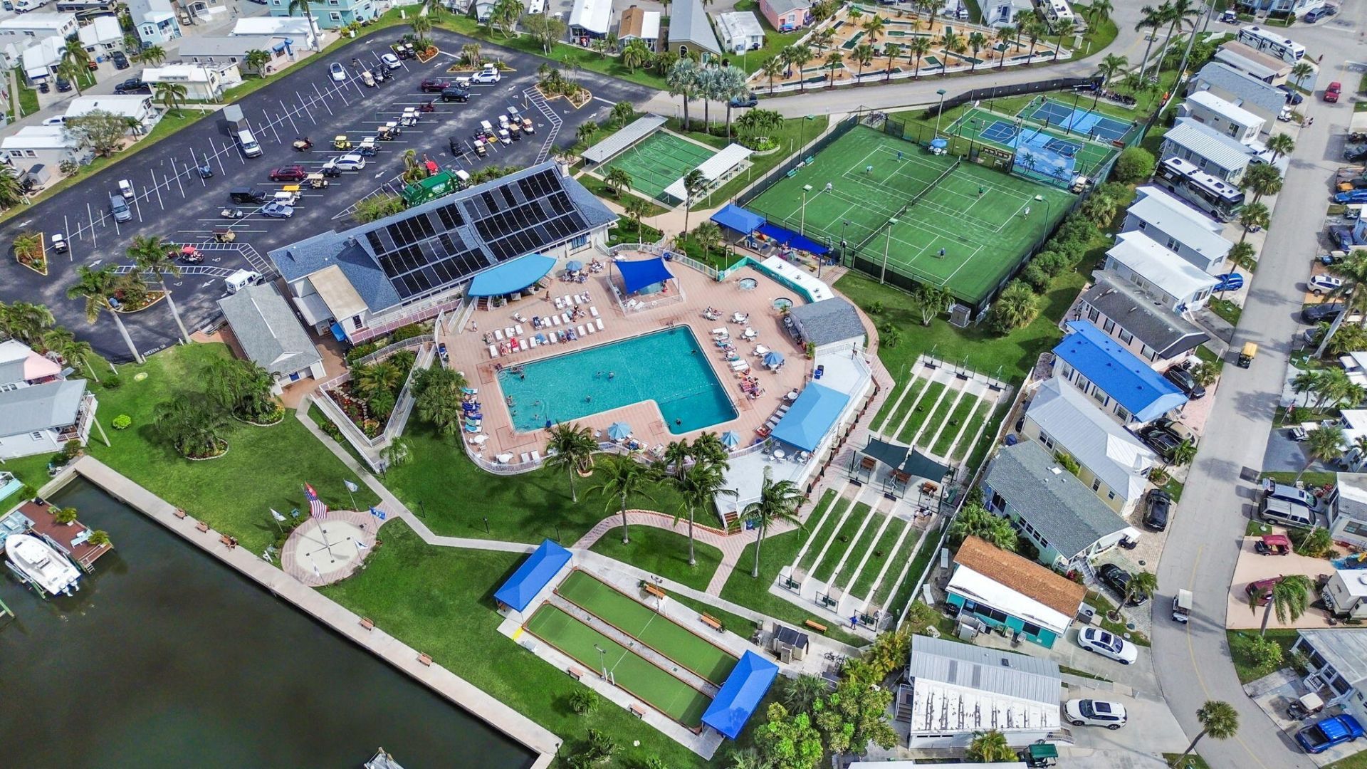 802 Nettles Boulevard, Jensen Beach, FL 34957 Photo