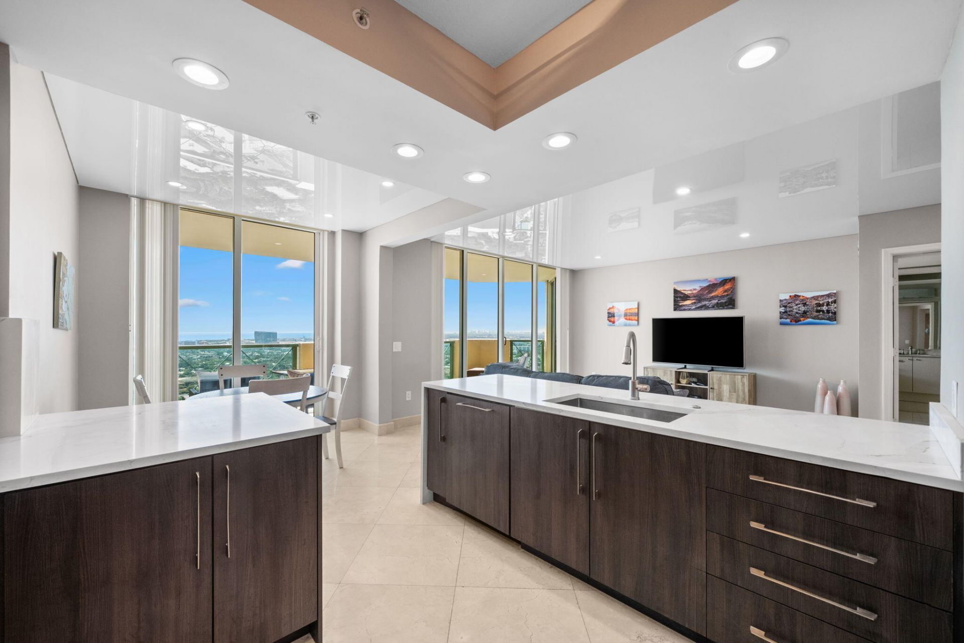 411 N New River Dr Drive E, Unit 3605, Fort Lauderdale, FL 33301 Photo