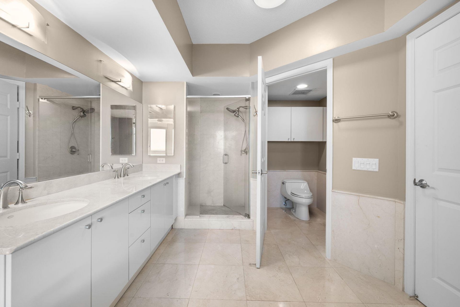 411 N New River Dr Drive E, Unit 3605, Fort Lauderdale, FL 33301 Photo