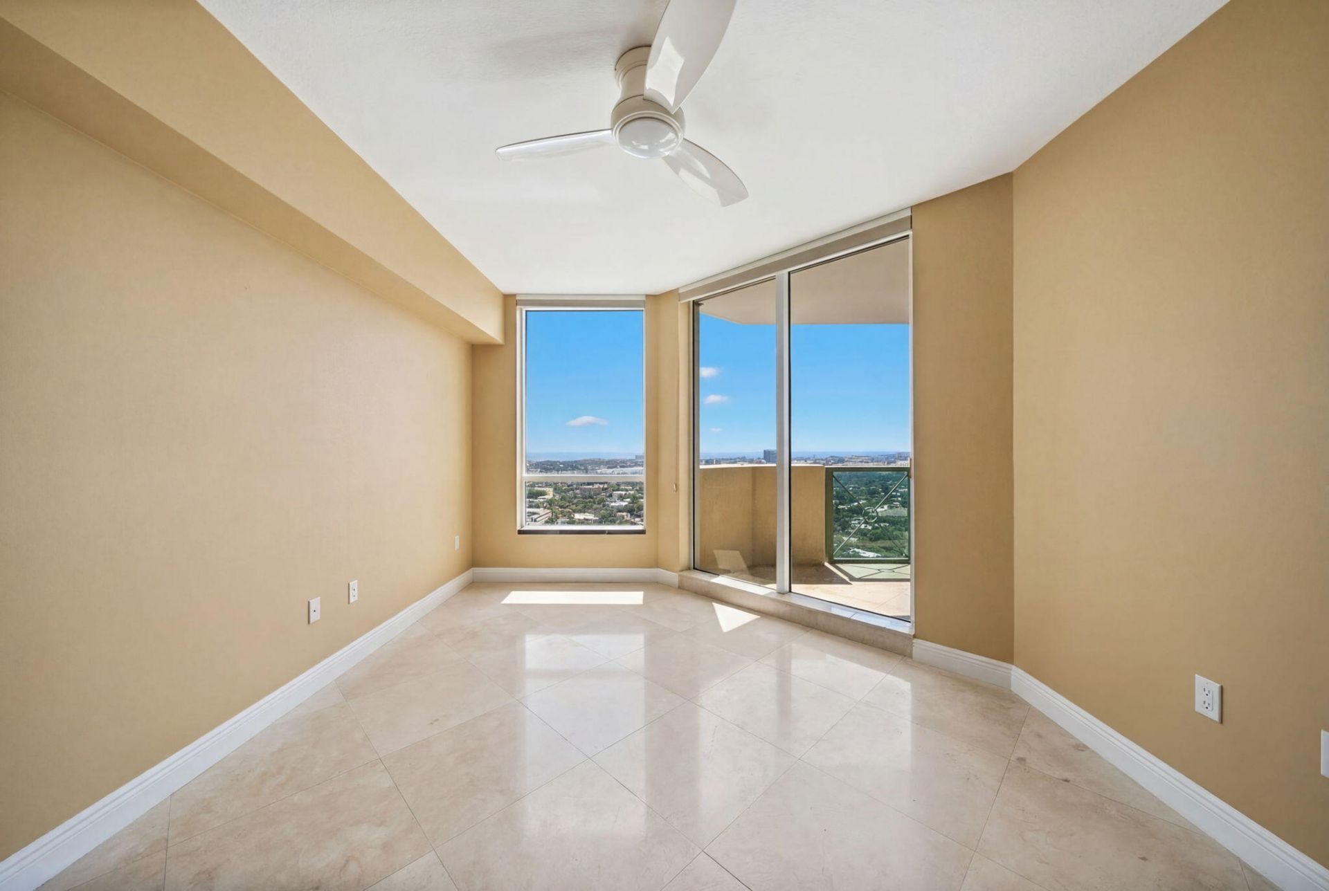411 N New River Dr Drive E, Unit 3605, Fort Lauderdale, FL 33301 Photo