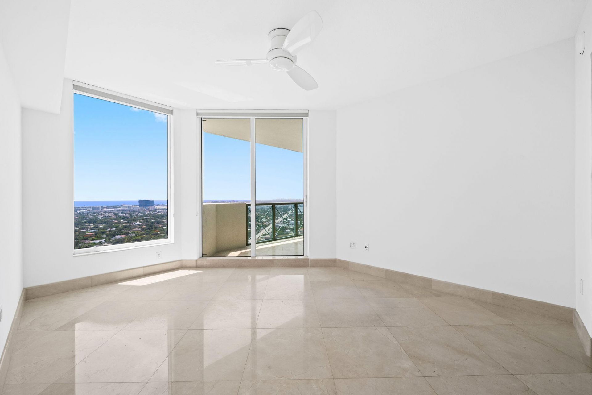 411 N New River Dr Drive E, Unit 3605, Fort Lauderdale, FL 33301 Photo