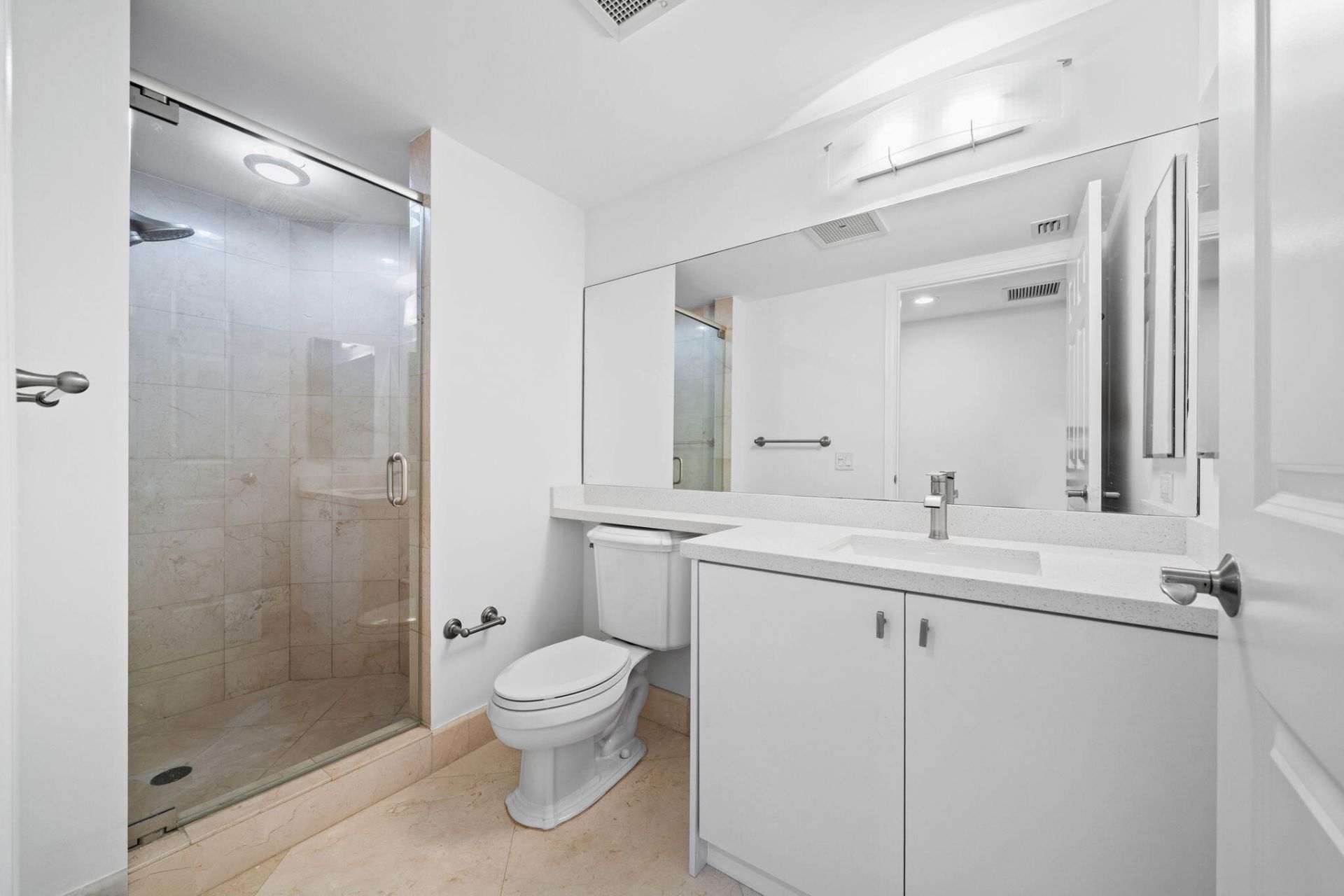 411 N New River Dr Drive E, Unit 3605, Fort Lauderdale, FL 33301 Photo