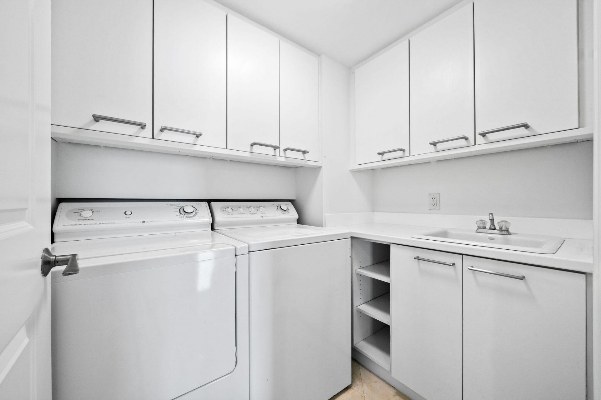 411 N New River Dr Drive E, Unit 3605, Fort Lauderdale, FL 33301 Photo