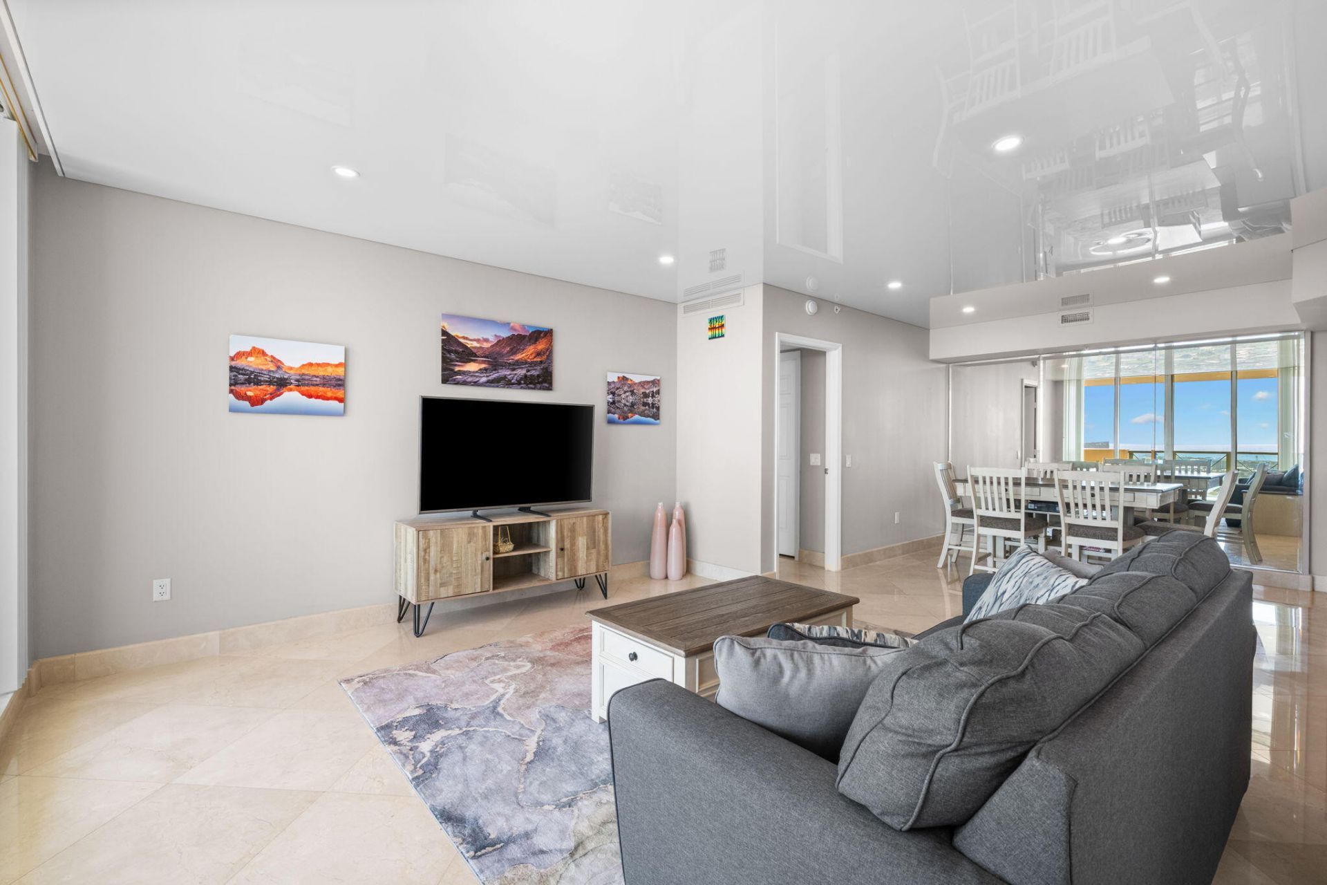 411 N New River Dr Drive E, Unit 3605, Fort Lauderdale, FL 33301 Photo