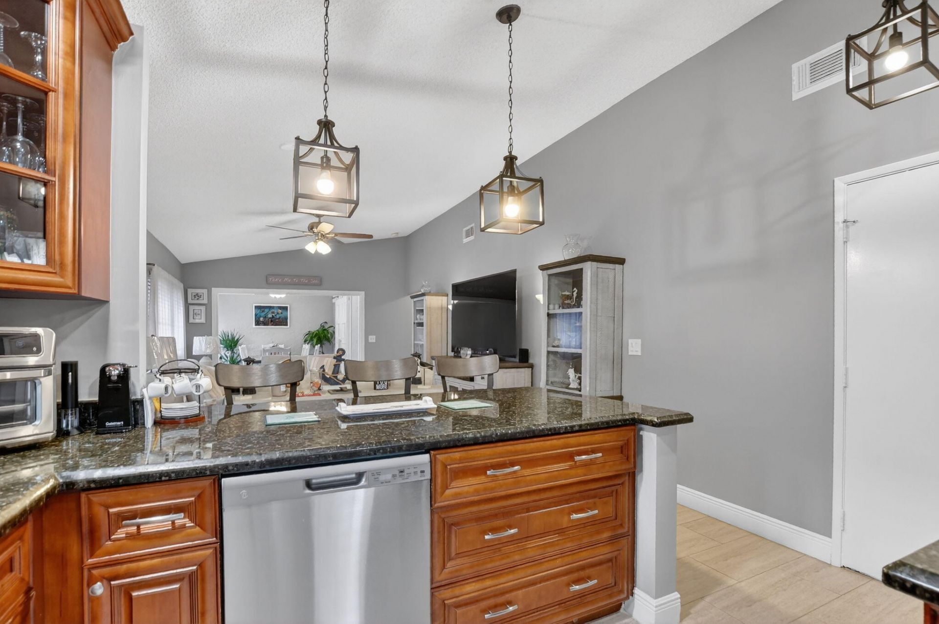 8081 Springtree Road, Boca Raton, FL 33496 Photo