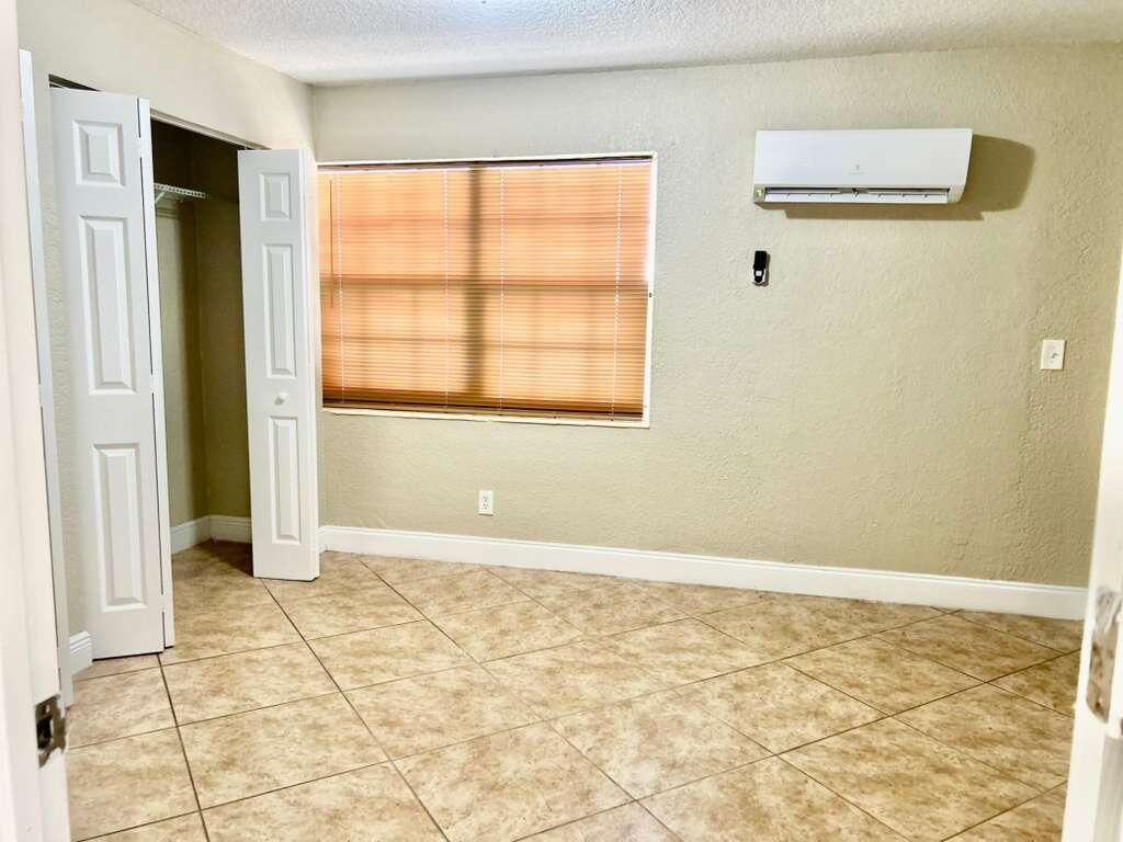 350 E 58th Street, Hialeah, FL 33013 Photo