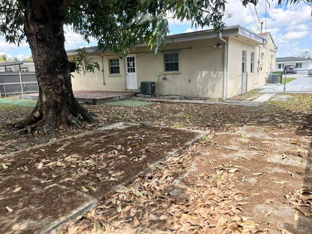 350 E 58th Street, Hialeah, FL 33013 Photo