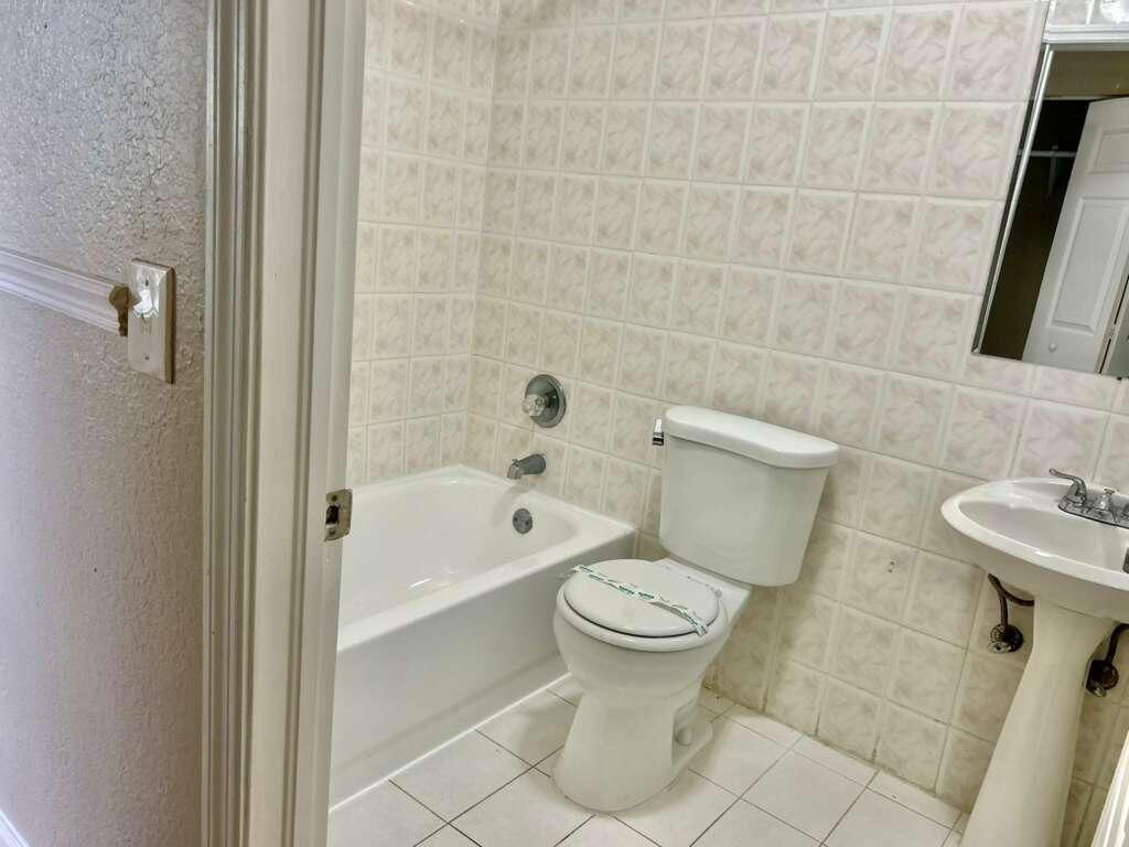 350 E 58th Street, Hialeah, FL 33013 Photo