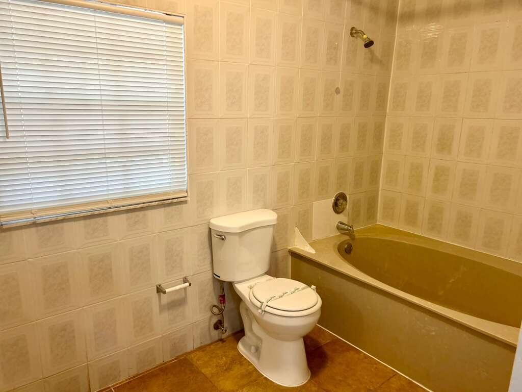 350 E 58th Street, Hialeah, FL 33013 Photo