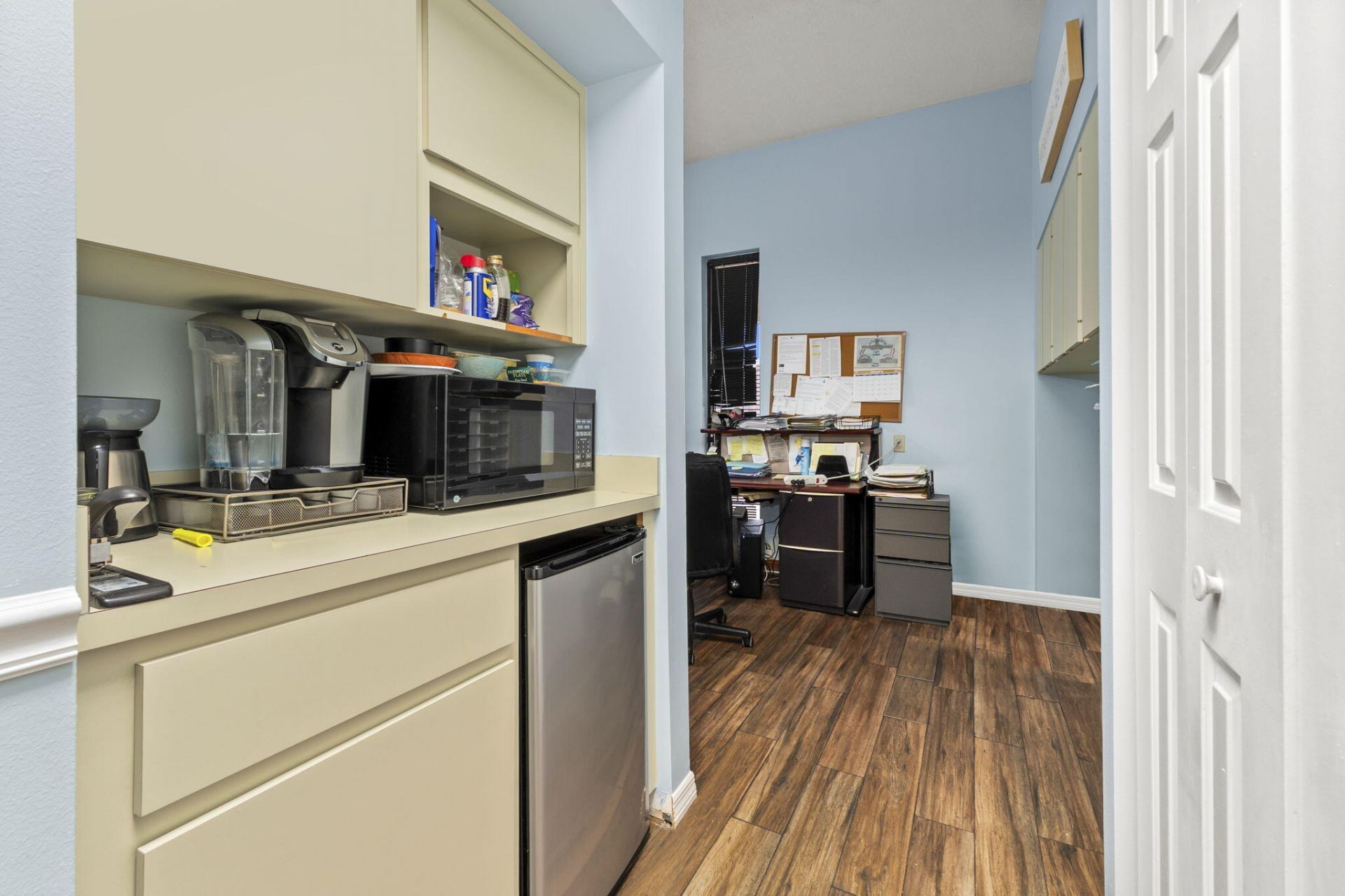 900 SE Ocean Boulevard, Unit 202b, Stuart, FL 34997 Photo