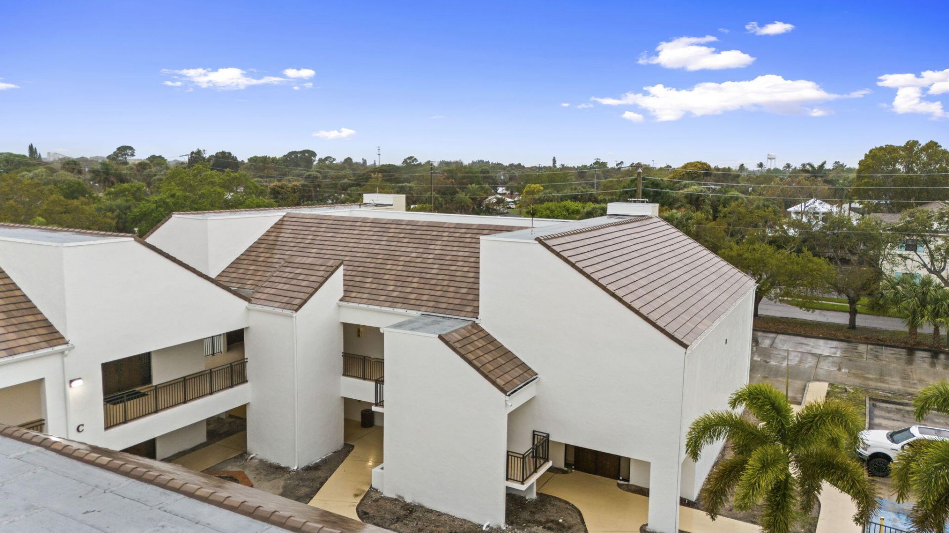 900 SE Ocean Boulevard, Unit 202b, Stuart, FL 34997 Photo