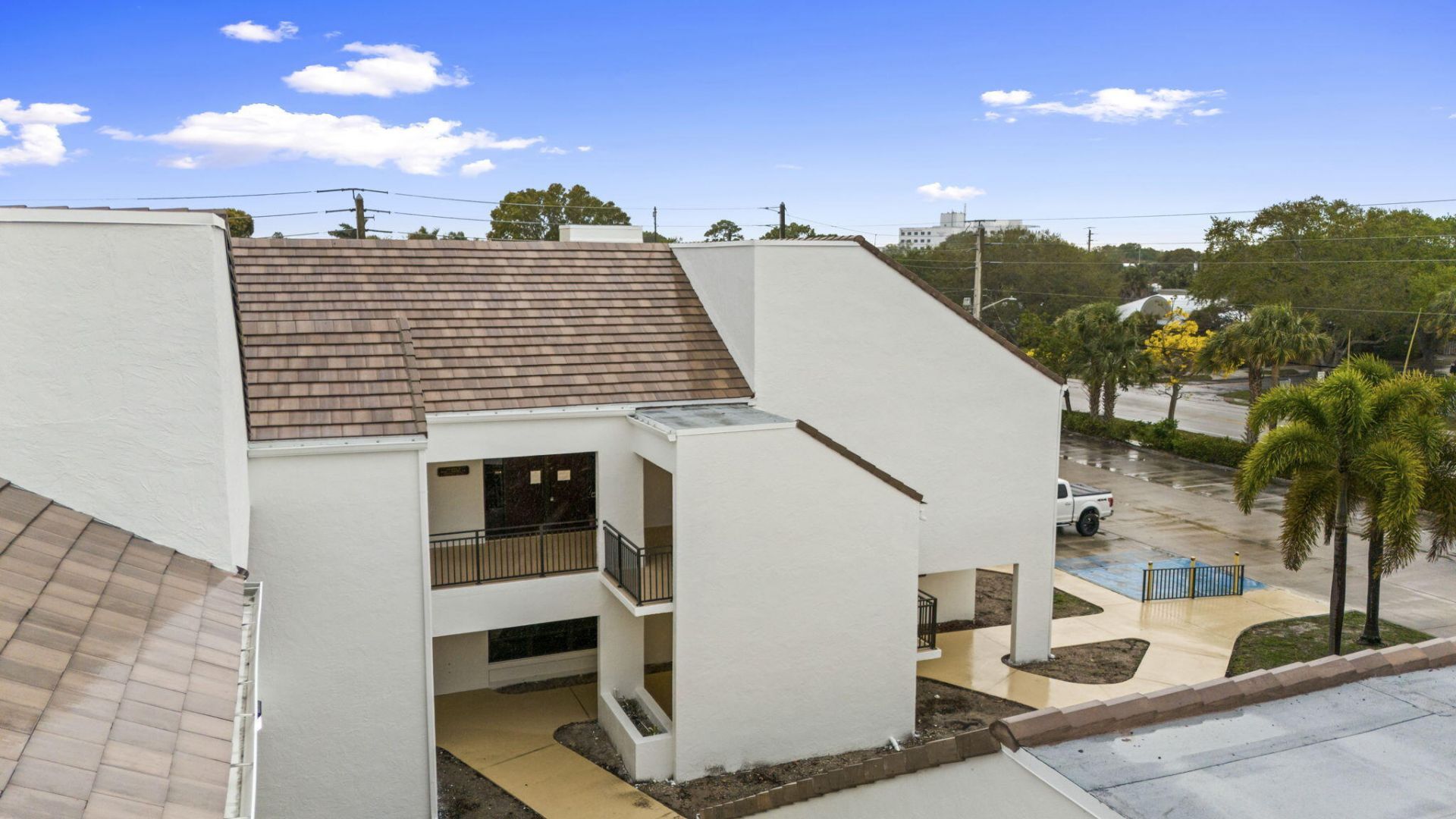 900 SE Ocean Boulevard, Unit 202b, Stuart, FL 34997 Photo