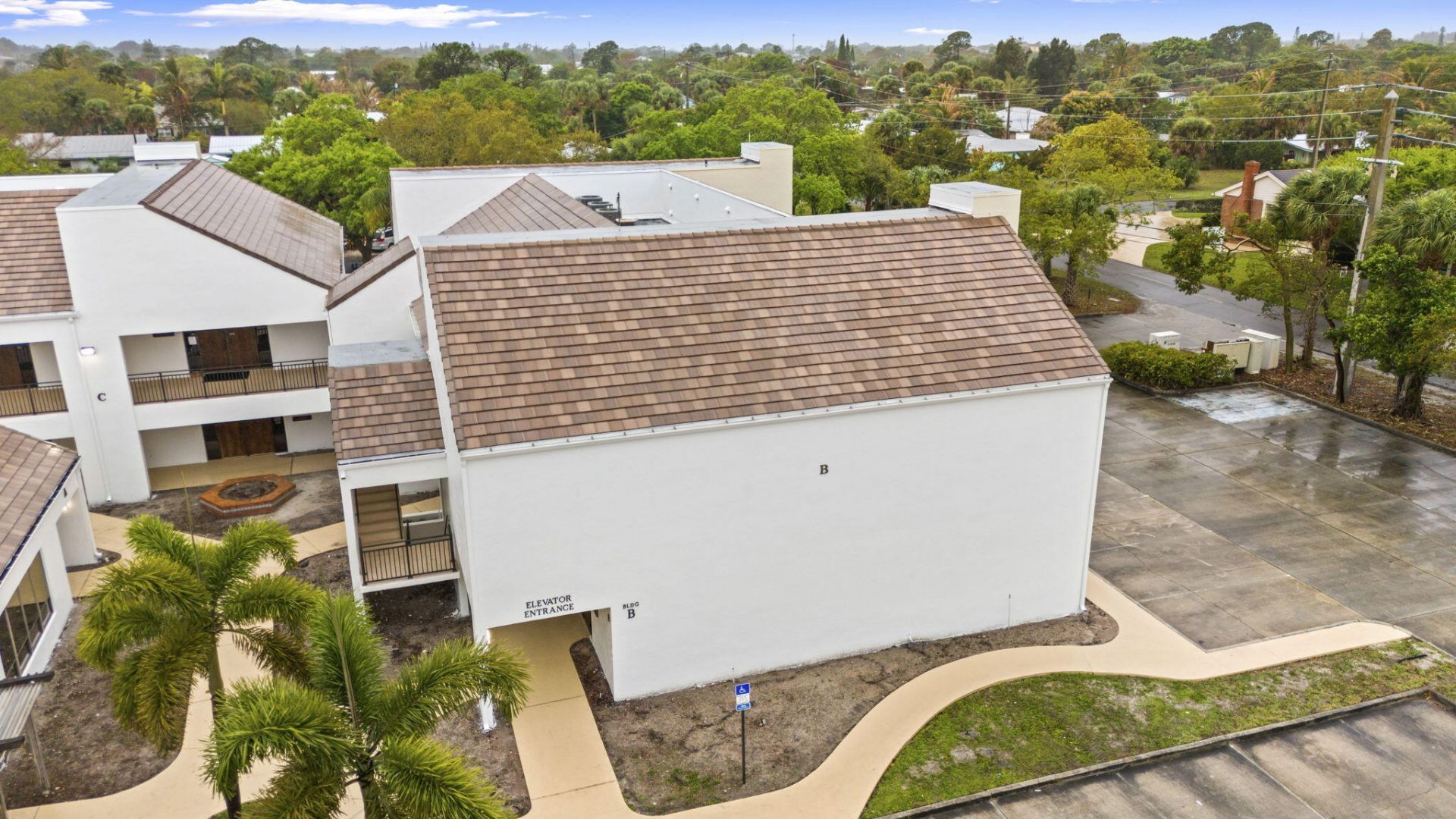 900 SE Ocean Boulevard, Unit 202b, Stuart, FL 34997 Photo