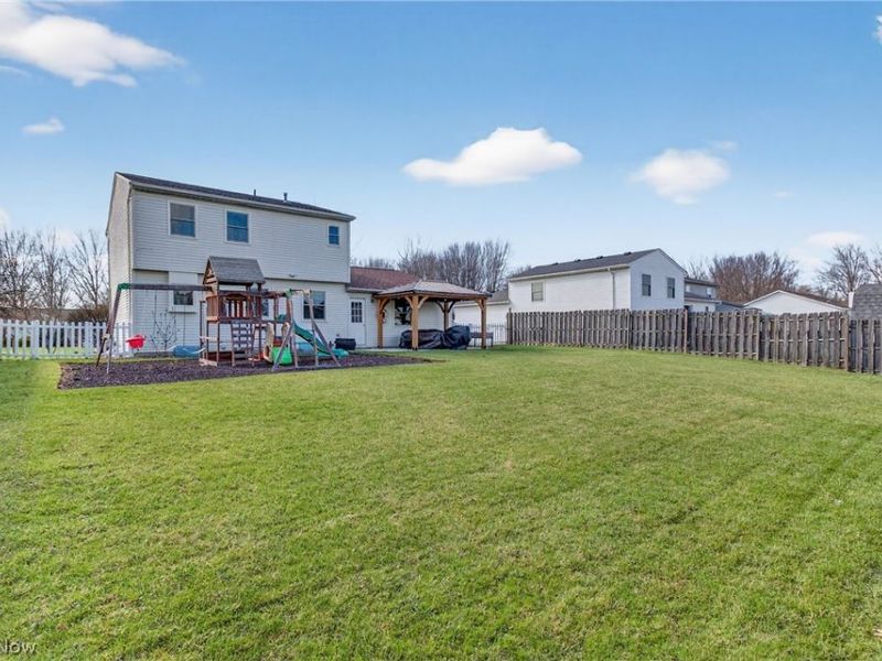 436 Bayberry Drive, Elyria, OH 44035 Photo 4