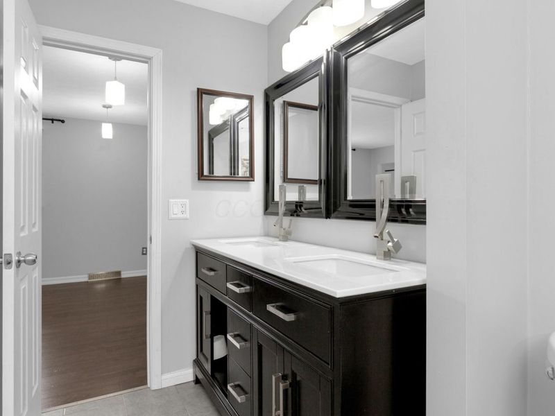 9042 Carriage Court NW, Pickerington, OH 43147 Photo 30